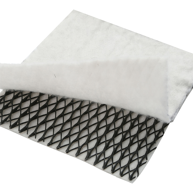 Three-dimensional composite drainage network