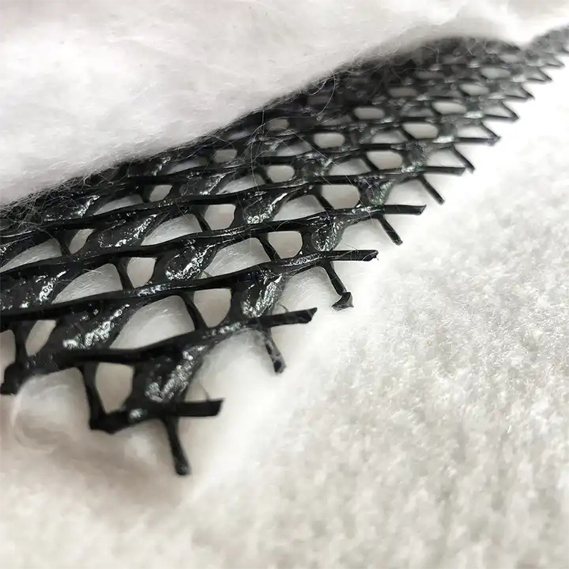 Three-dimensional composite drainage network