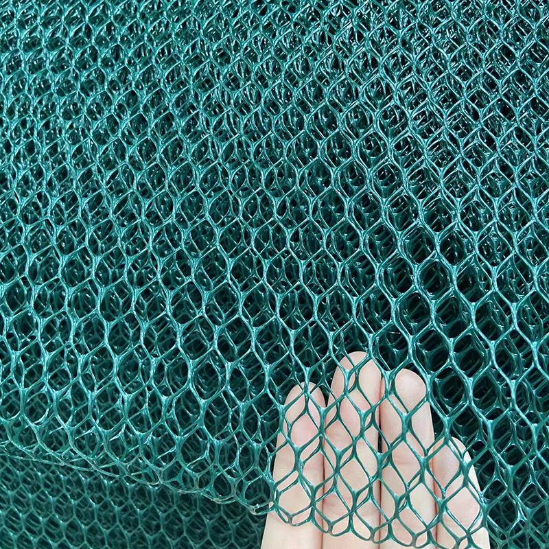 3D plastic drainage Geocomposite geonet 8mm x 6mm with long fiber geotextile