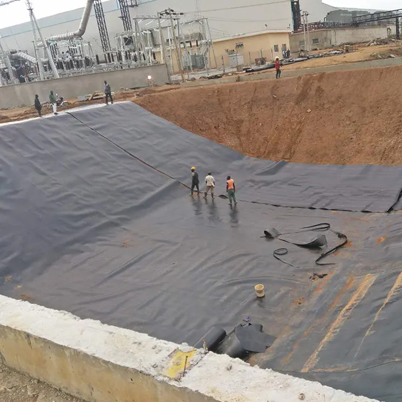 DingRun Customized Smooth Biofloc Fish Tank Landfill HDPE Geomembrane