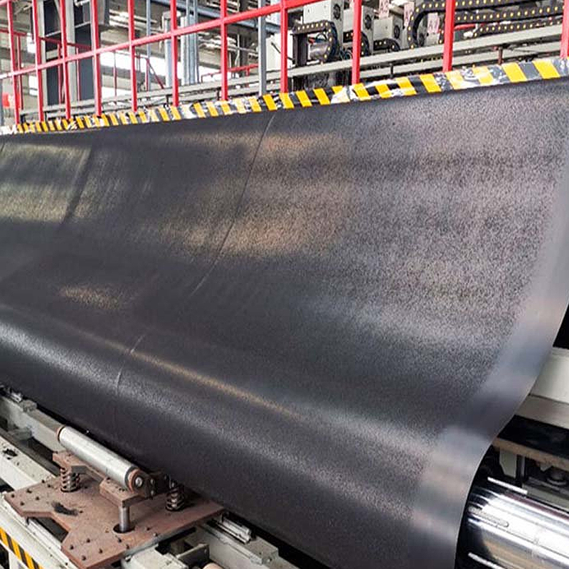 0.5mm-2mm Reinforced Hdpe Geomembranes for landfill/swimming pool/fish farm