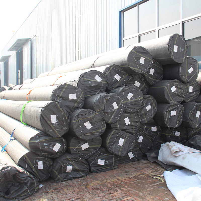 0.5mm-2mm Reinforced Hdpe Geomembranes for landfill/swimming pool/fish farm