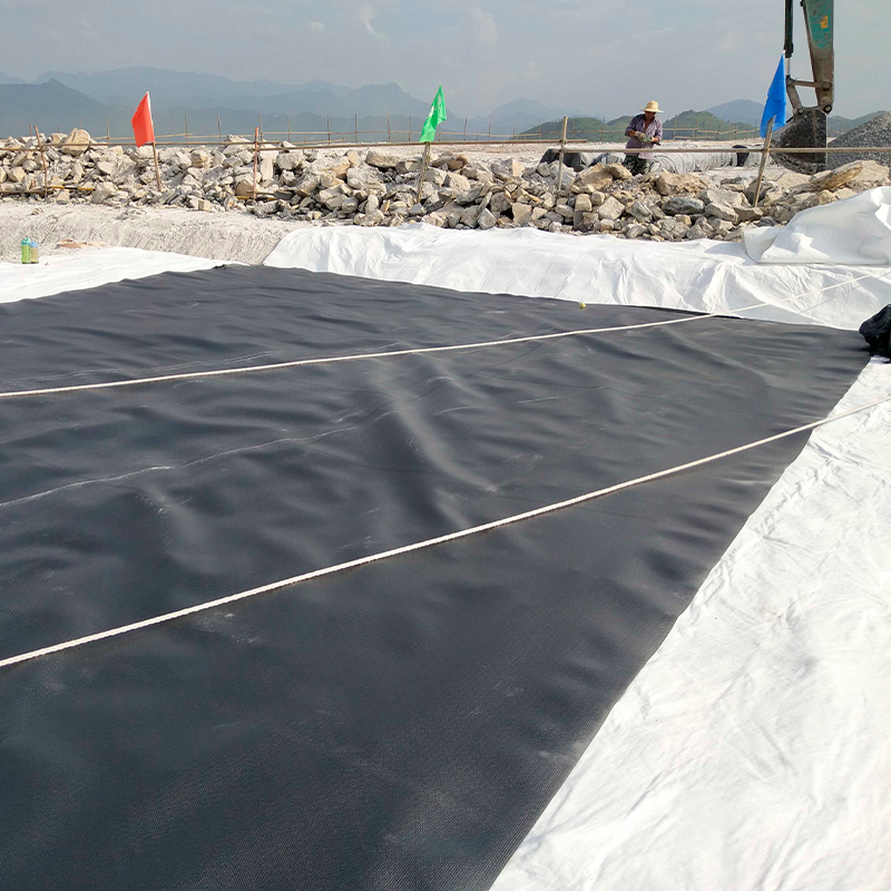 1.5mm waterproof HDPE composite geomembrane can be used in biogas pools