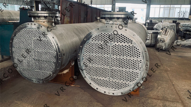 What is a shell and tube heat exchanger.jpg