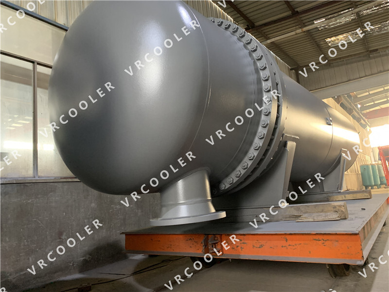 Which is better double pipe or shell and tube heat exchanger?