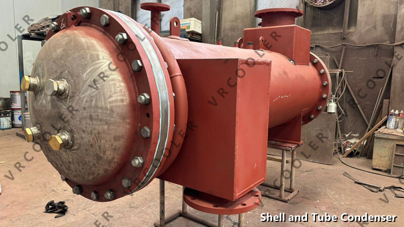 What is the theory of shell and tube heat exchanger?