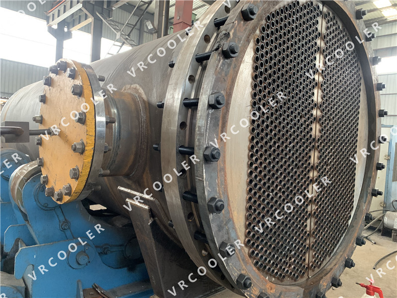 Is shell and tube a double pipe heat exchanger?