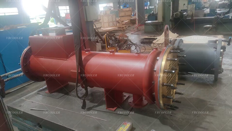 Tubular Condenser Shell Tube Type Application.jpg Shell-and-Tube Condenser for Turbine Exhaust Steam