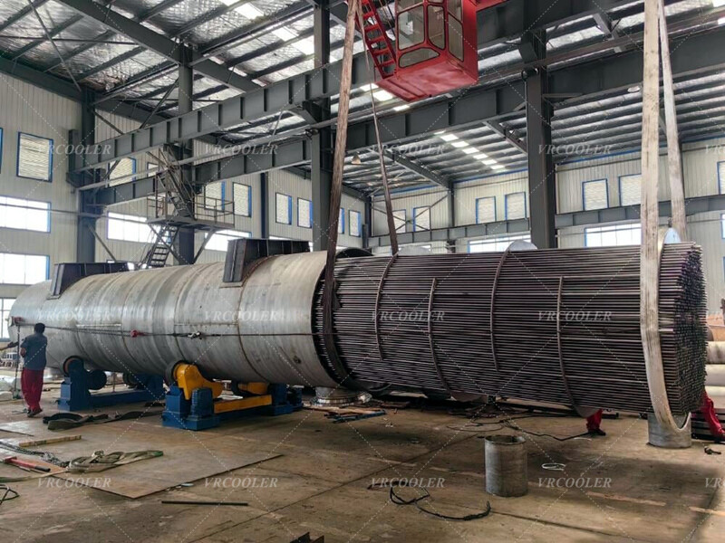 What are the Main Components of Shell and Tube Heat Exchangers?