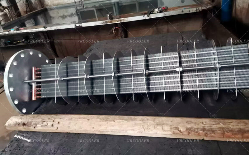 Tube Bundle Heat Exchanger For Marine Inboard Engine