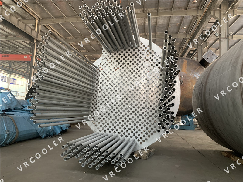 Inside the Core of Shell and Tube Heat Exchangers