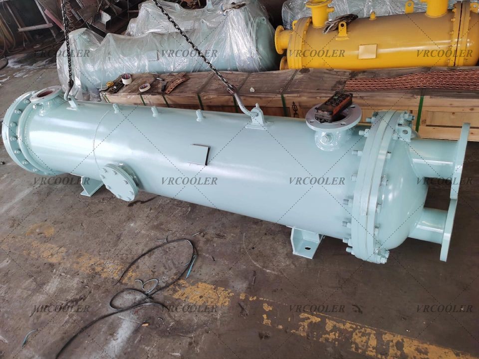 Shell & Tube Condenser for HFC and HCFC Refrigeration Systems Shell & Tube Condenser for HFC and HCFC Refrigeration Systems