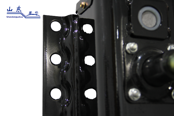 Jost’s built-in single-action folding legs