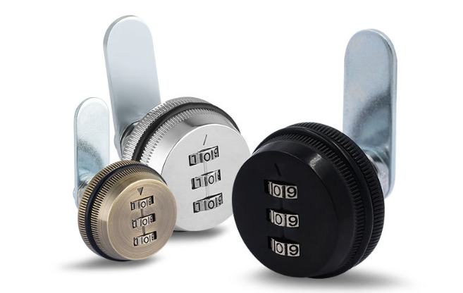 combination travel lock 905