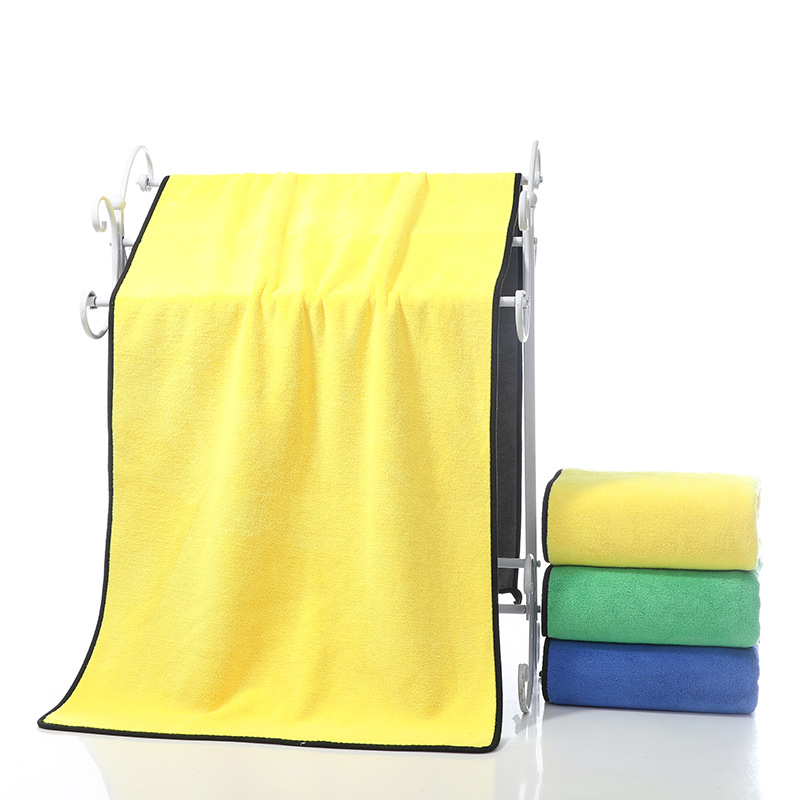 Modern Luxury Stocked Pet Bath Towel for Cats Absorbent Quick-Drying Cleaning Supplies