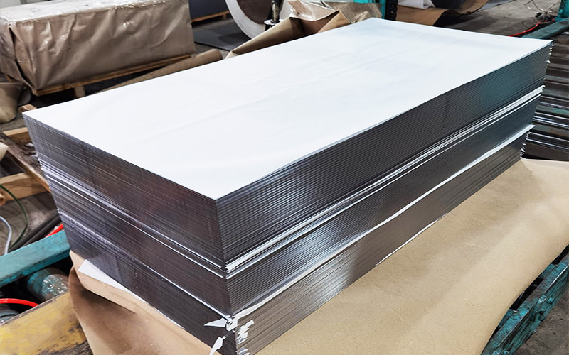 Stainless steel plate
