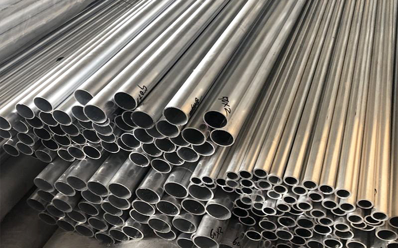 Stainless steel pipe