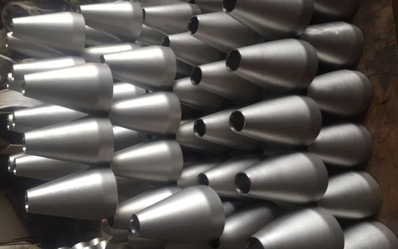 Stainless steel reducer