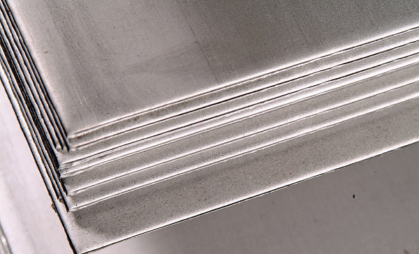 Stainless Steel Plate - Features, Applications and Specifications