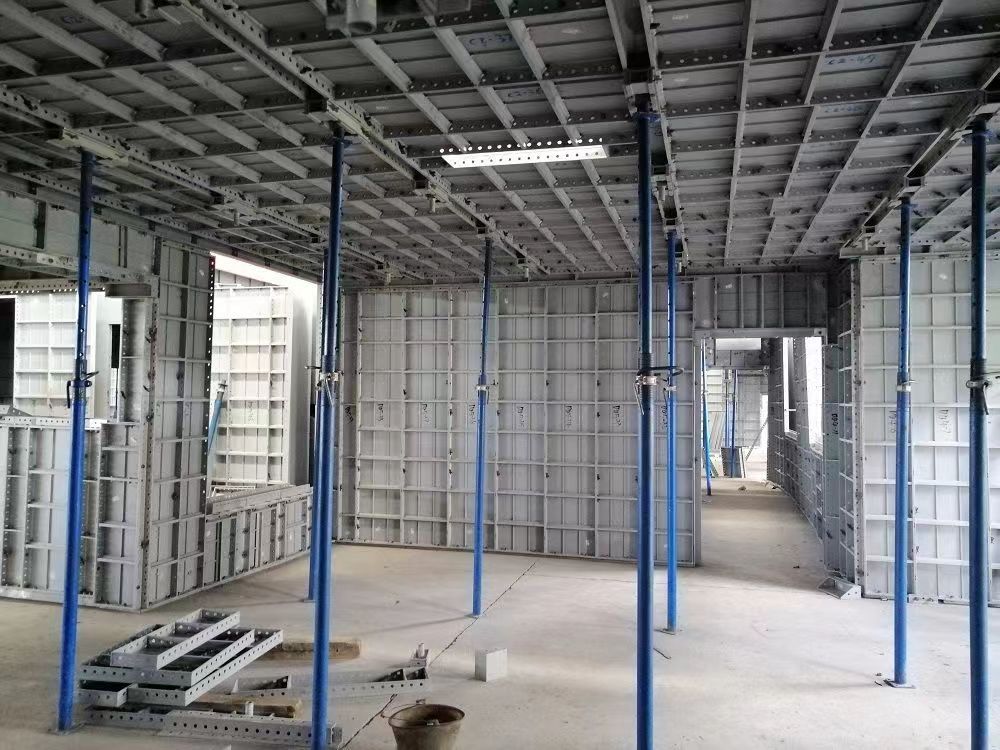 Aluminum Formwork&Steel Prop.jpg