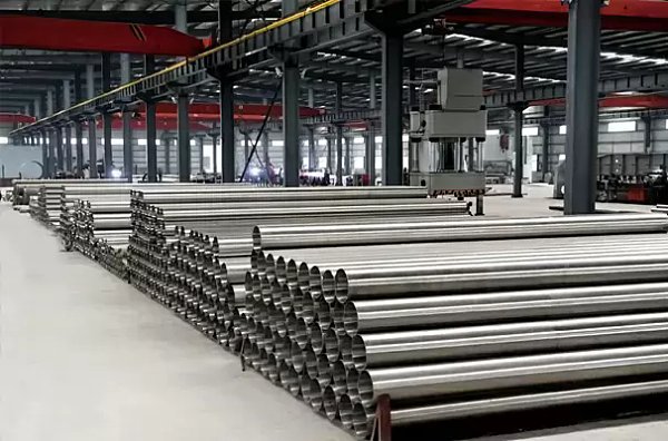 Stainless Steel Pipe.png