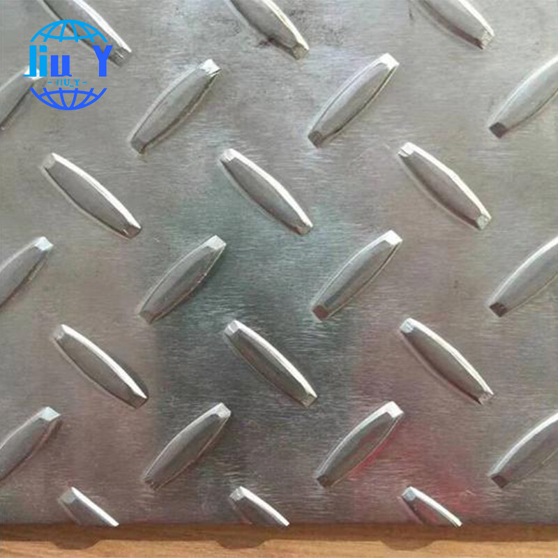 Stainless steel checkered plate