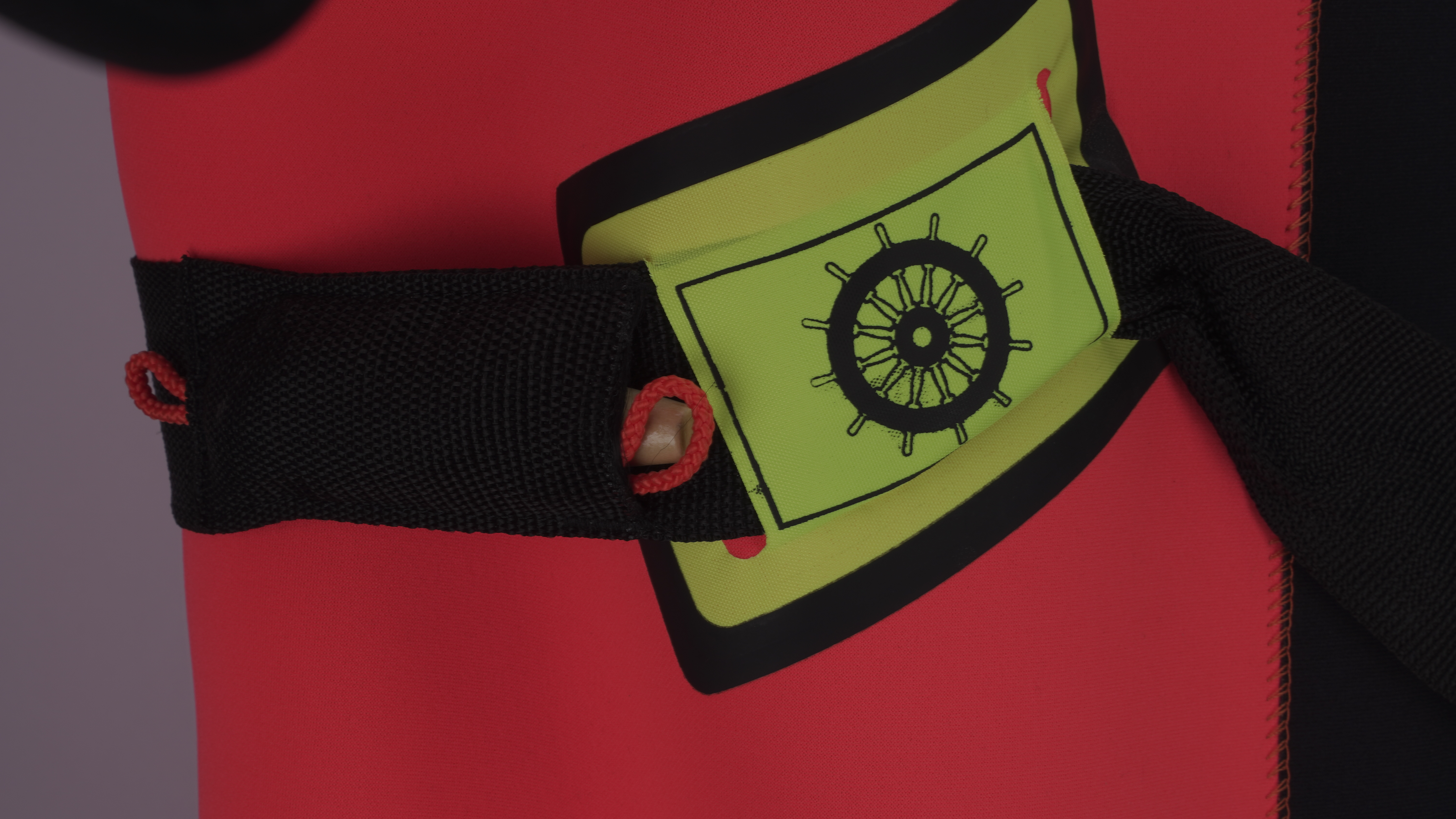 INSULATED IMMERSION SUIT