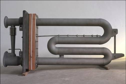 W-образная излучающая трубка