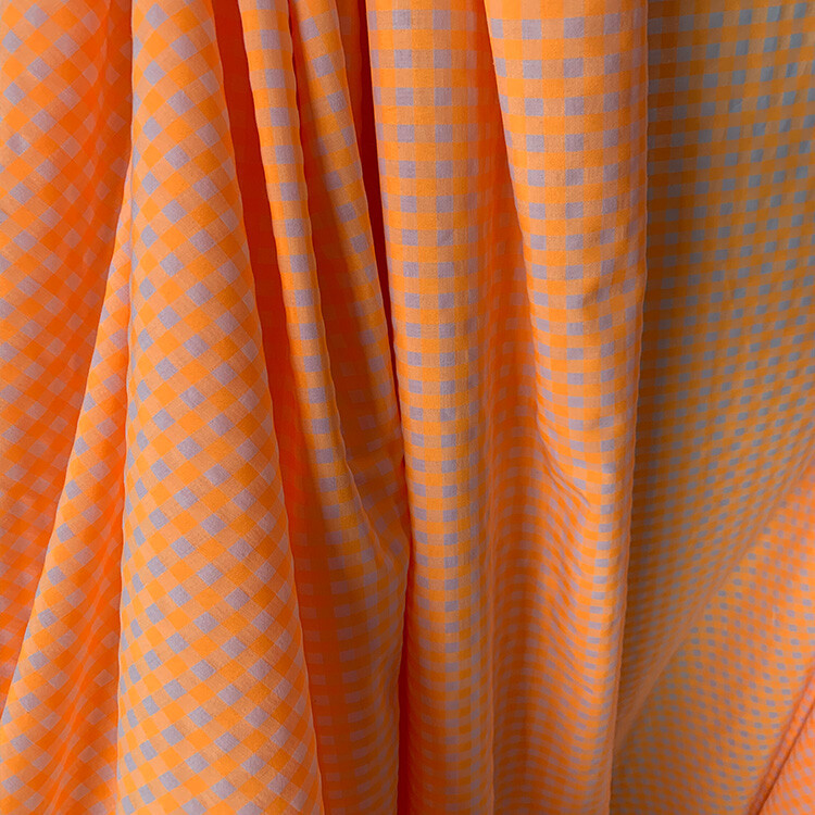 1.jpg Yunfantex Cotton Yarn Dyed Seersucker Hot Selling Breathable Check Plaid Bubble Fabric