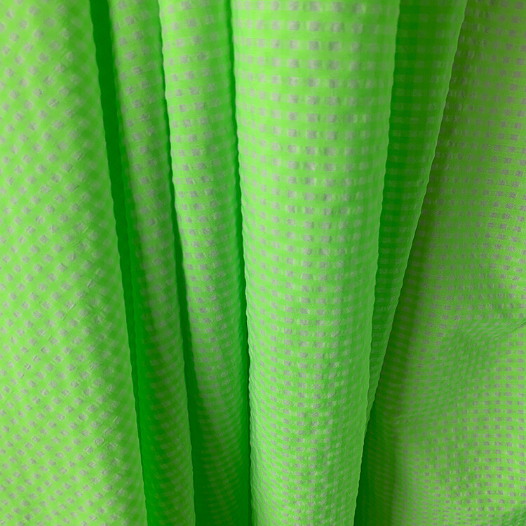 Yunfantex Cotton Yarn Dyed Seersucker Hot Selling Breathable Check Plaid Bubble Fabric
