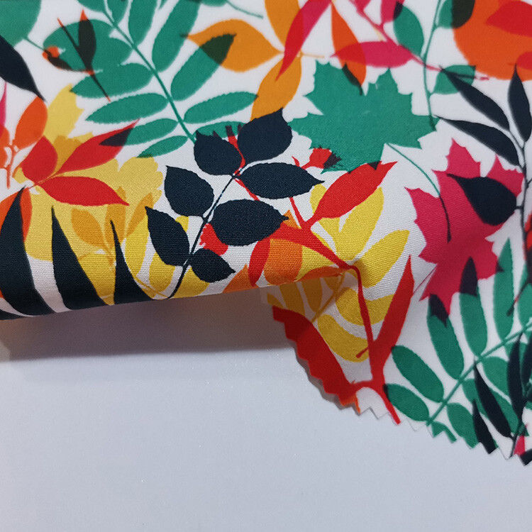9.jpg Yunfantex Factory Direct Digital Print Cotton Fabric Breathable for Shirt or Garment