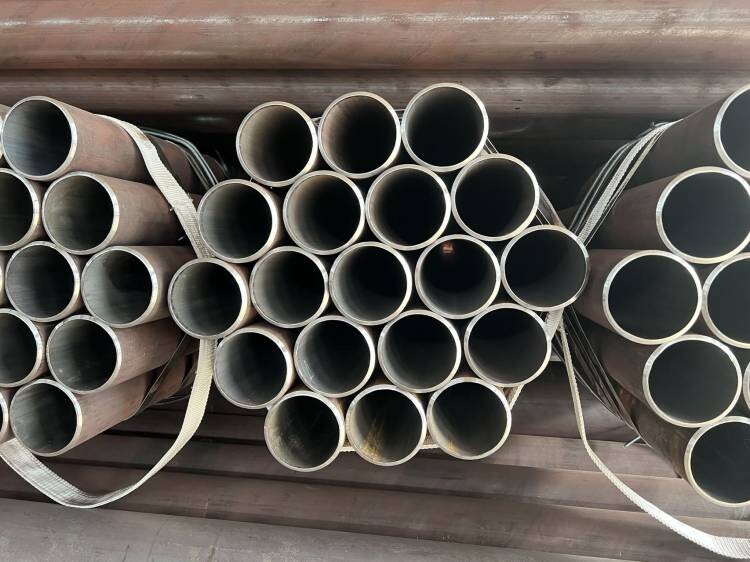 Characteristics and Applications of A53CS and 312 Pipes