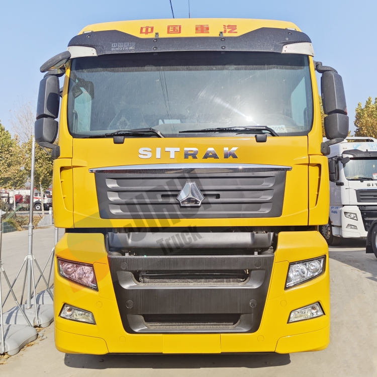 Sinotruk 4×2 Sitrak Tractor Head Truck