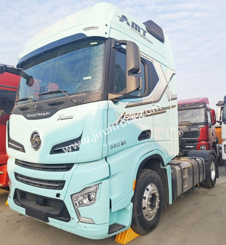 SHACMAN X6000 6x4 560 Tractor Head