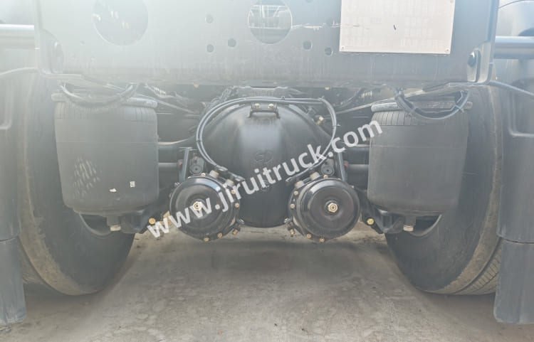 SHACMAN X6000 Tractor Head 4x2 560HP