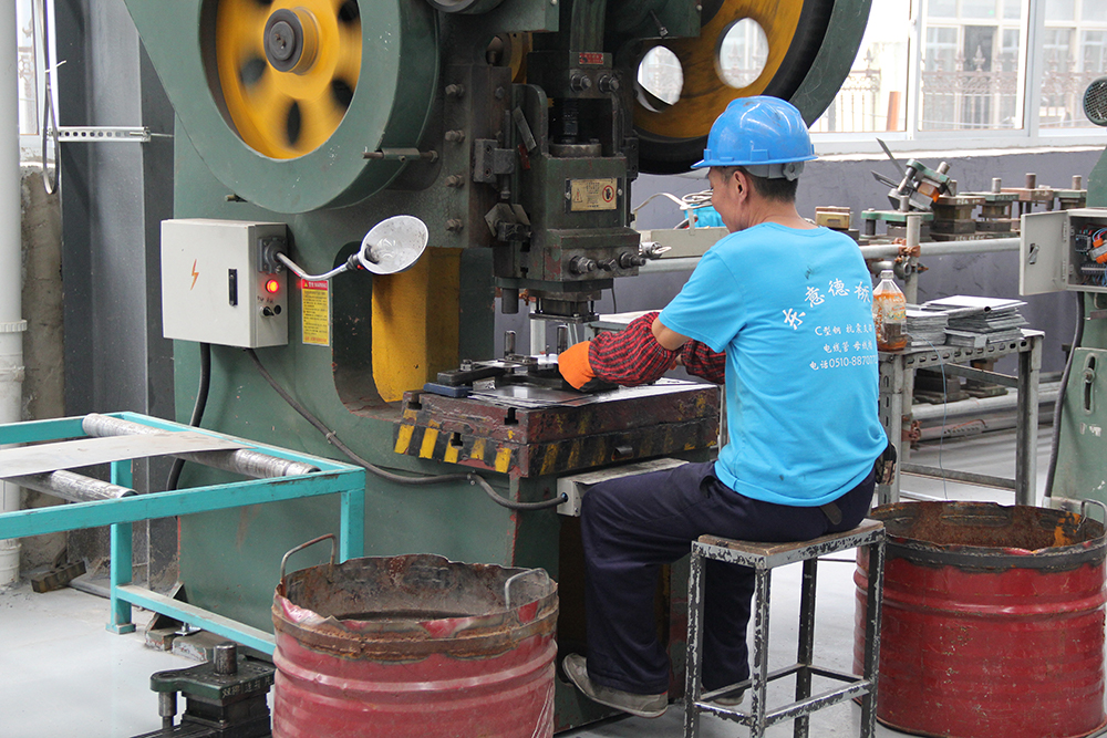 Industry Application of Cable Tray