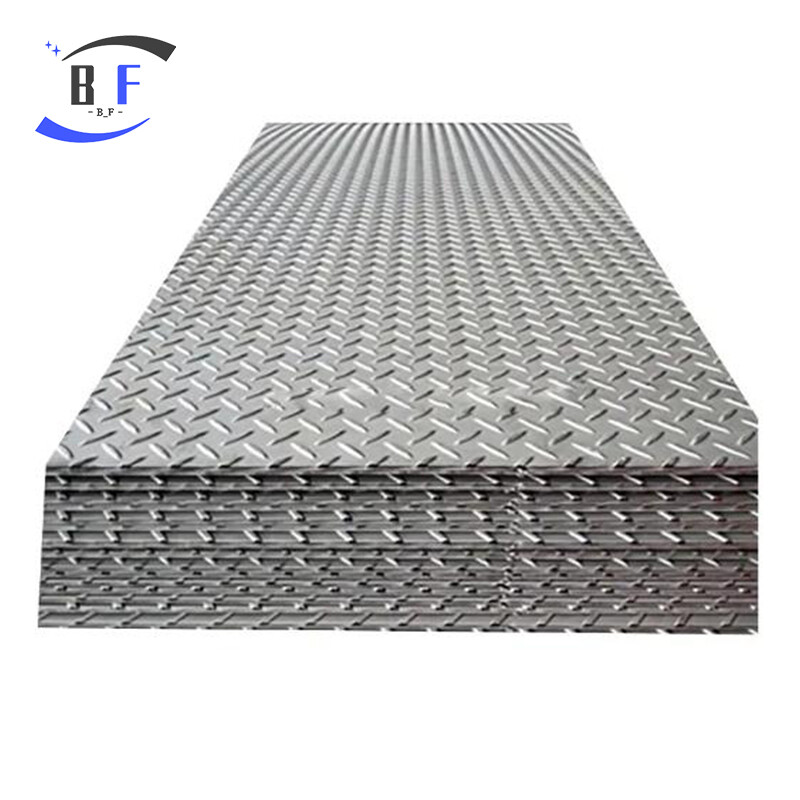 Aluminium checkered plates