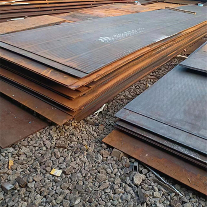 Abrasion-resistant plate