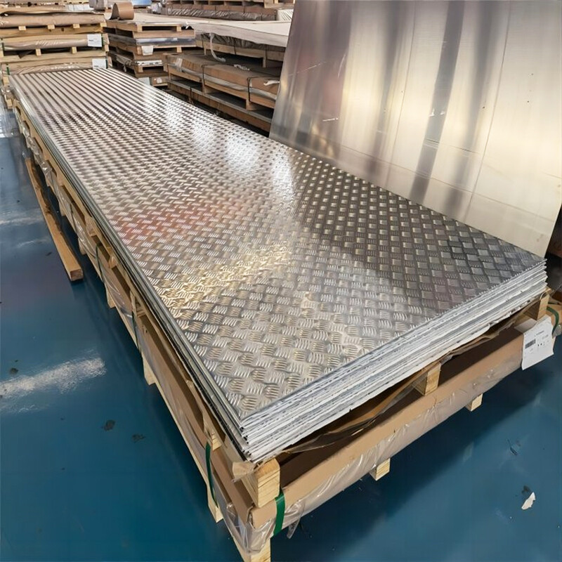 Five-rib pattern aluminum plate