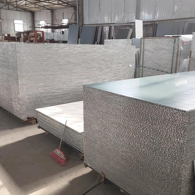 Aluminum plate