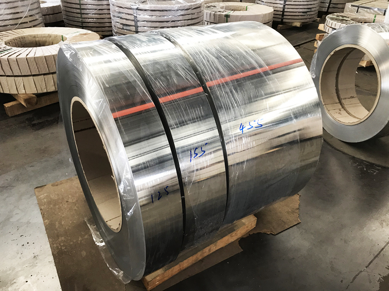 The manufacturer sells tinplate from stock. Hardness of tinplate is DR-8. Export quality tinplate