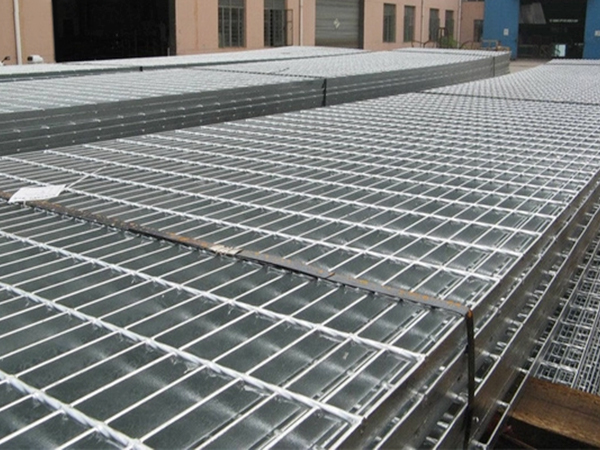 Customized by hot-dip galvanized steel grating plate manufacturer