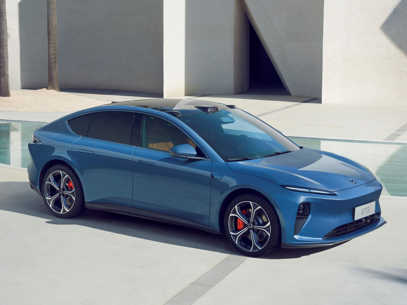 NIO ET5