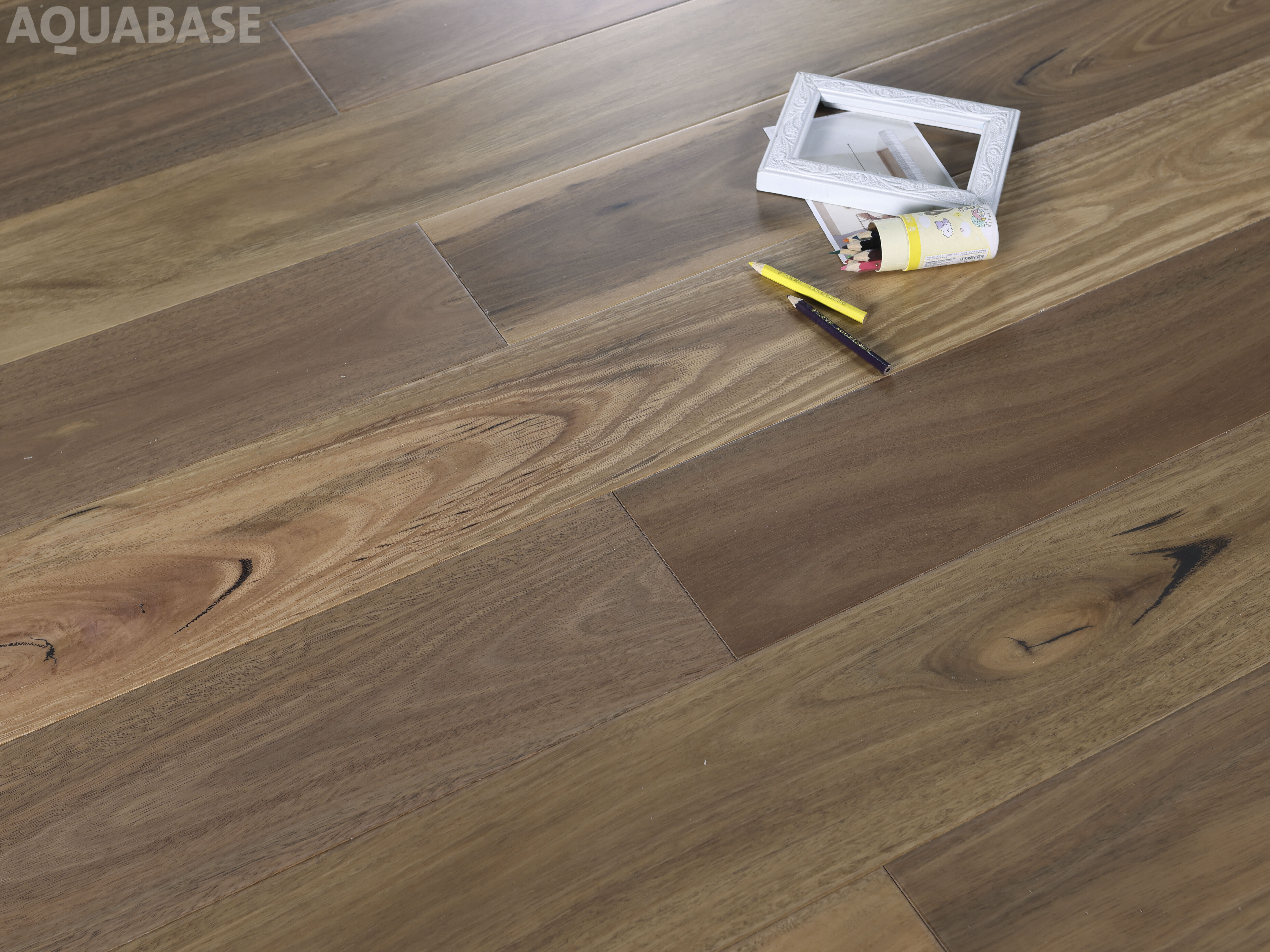 SPOTTED GUM-Innovative Aussie Timber-Waterproof Hardwood Flooring