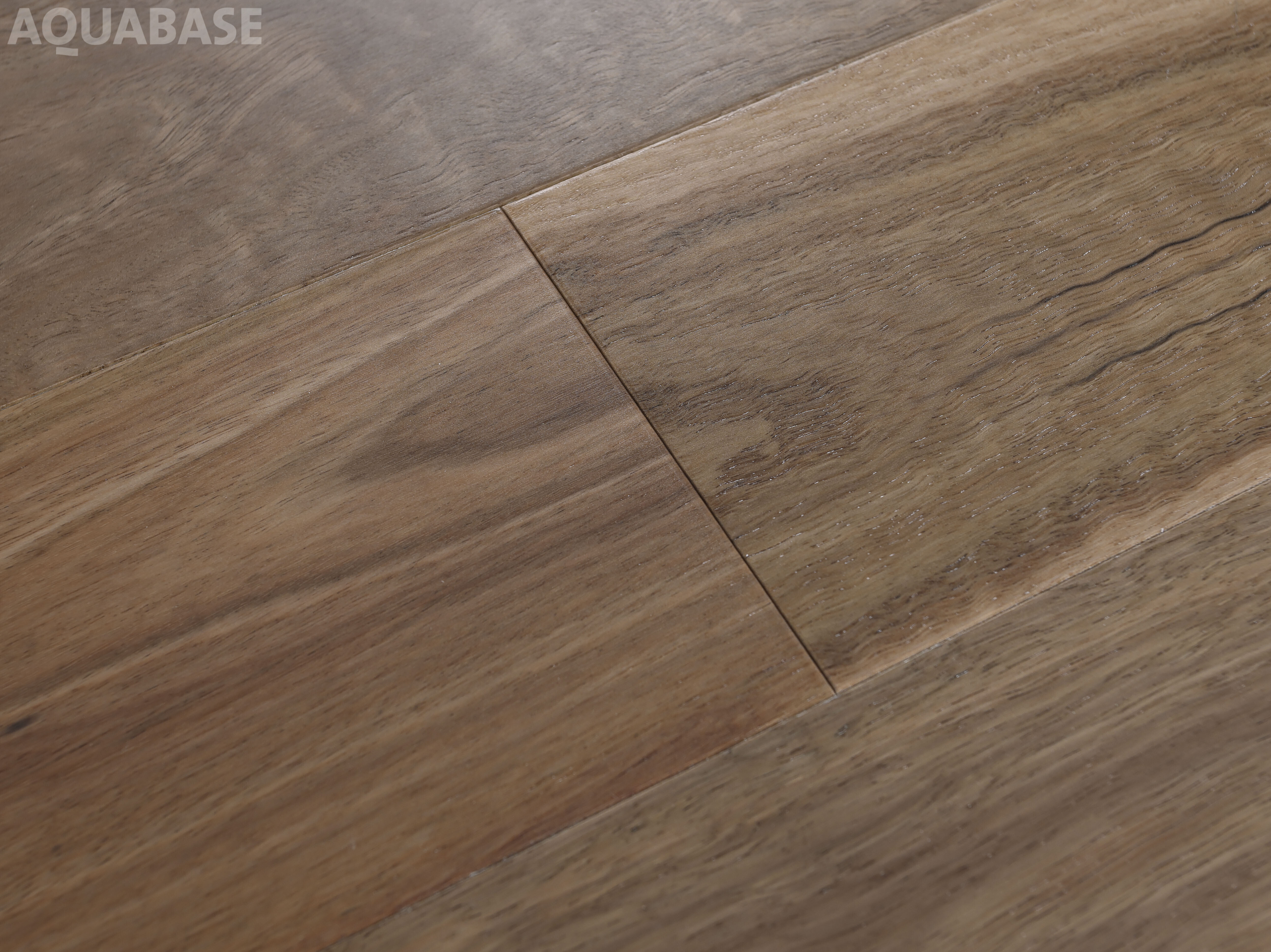 SPOTTED GUM (MATTE BRUSHED)-Innovative Aussie Timber-Waterproof Hardwood Flooring