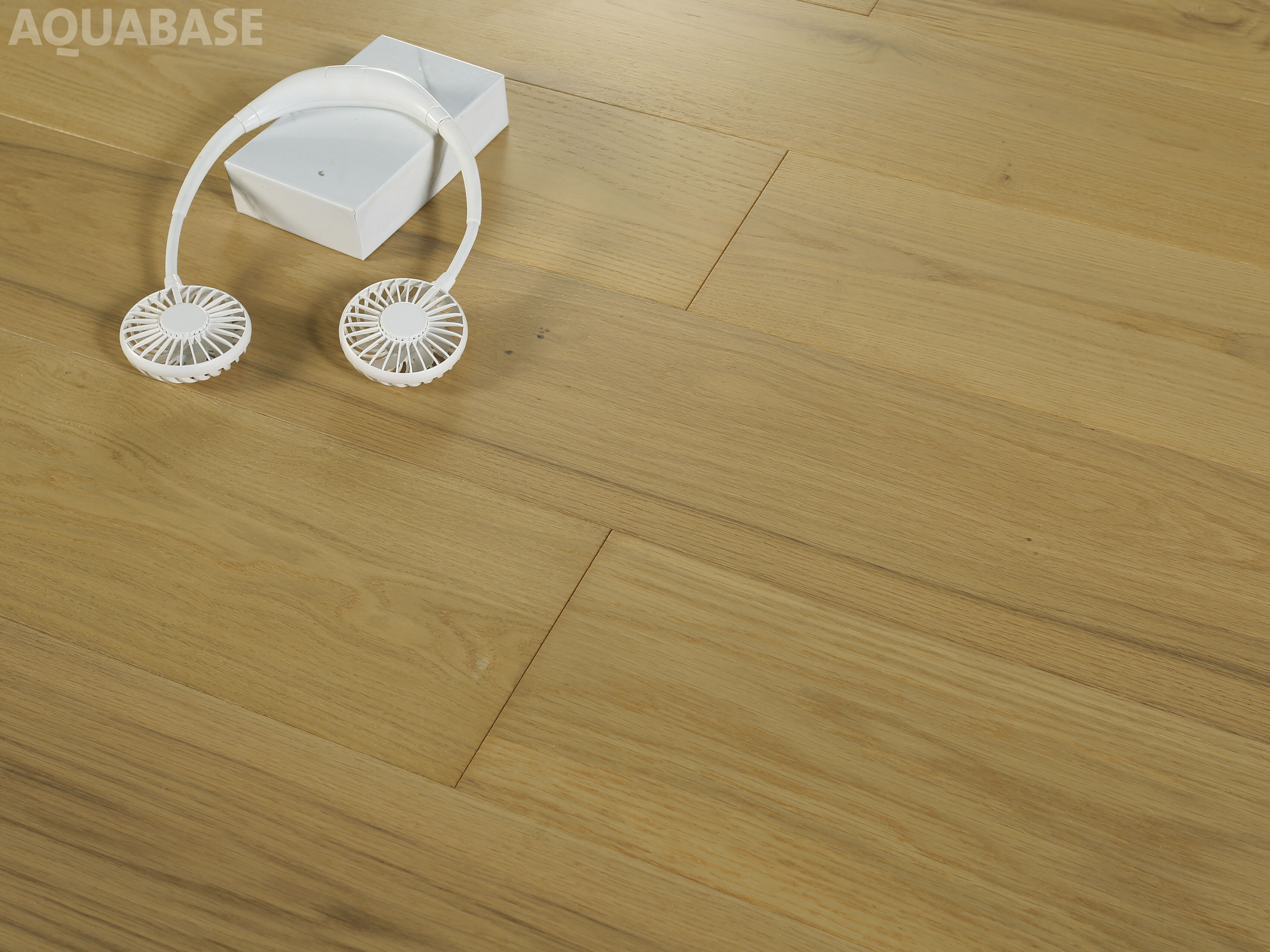 PURE NATURAL-Innovative Oak-Waterproof Hardwood Flooring