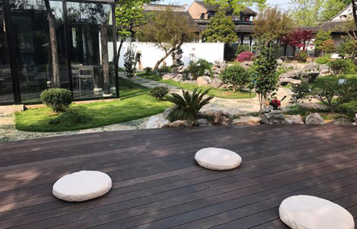 Vinyl Flooring is Completely Different from Laminate Flooring