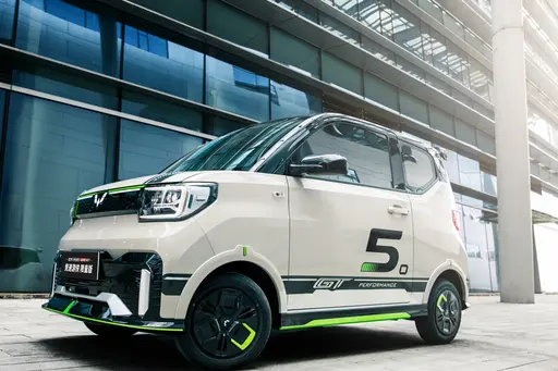 Wuling Hongguang Mini Ev New Energy Vehicles Mini Electric 4 Wheeler Wuling Mini Ev