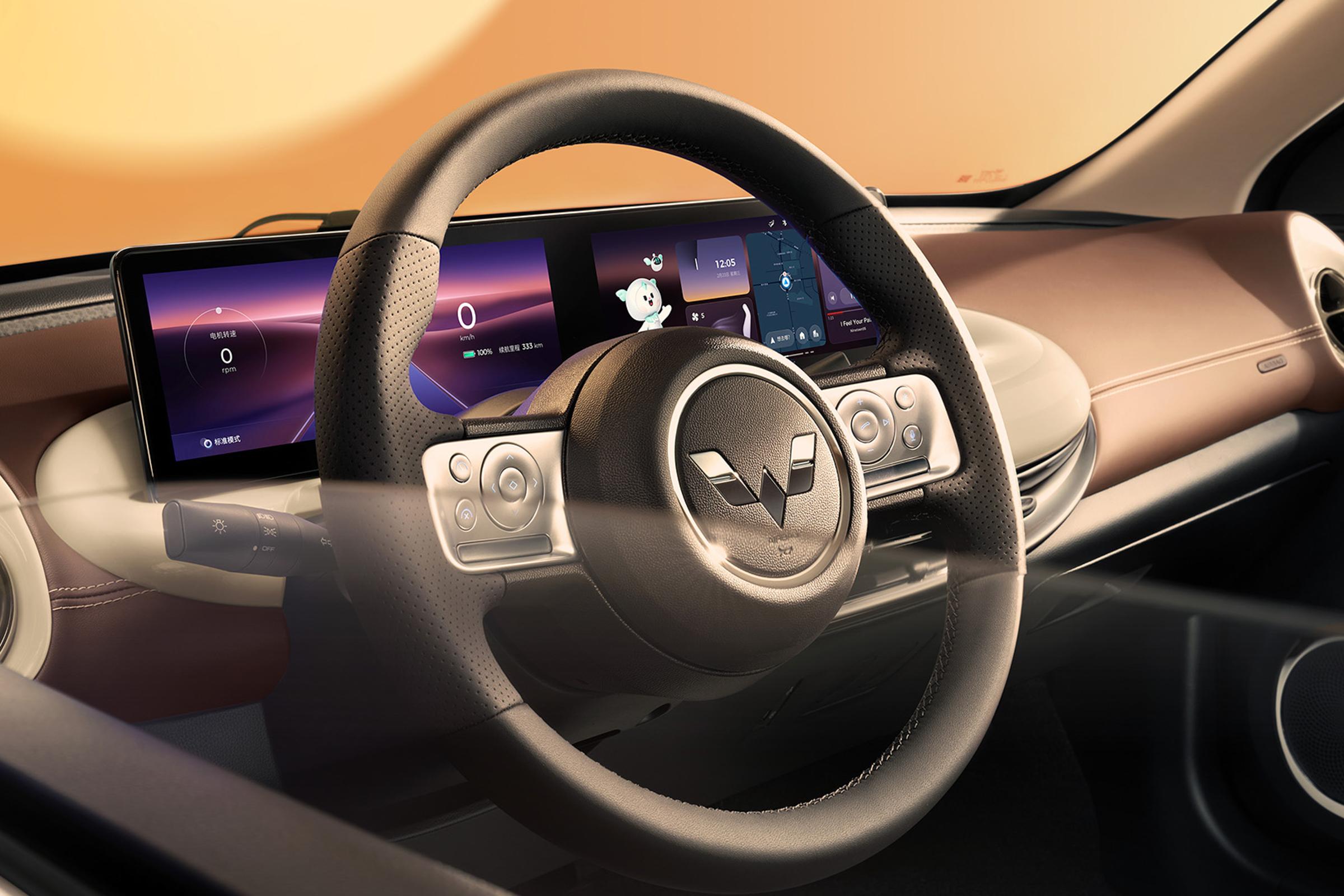Wuling Bingo EV High Range Cost-Effective Convenient Charging Electric Vehicle