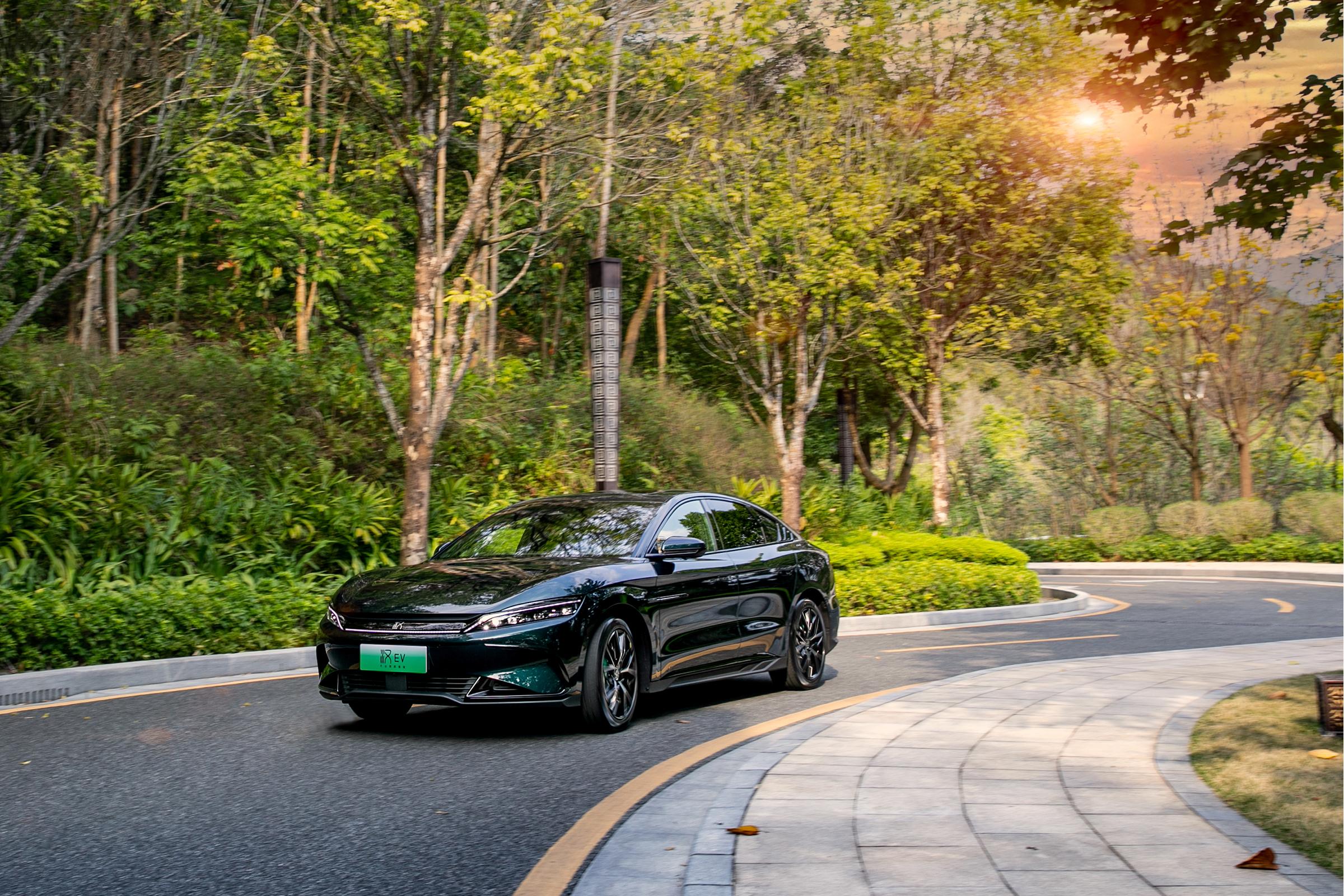 2023 Low Price Made in China 2022 Byd Han EV 610km Genesis Edition 4WD Premium Edition Electric Car